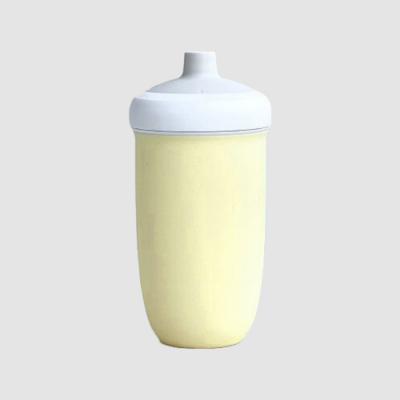 China Modern Lemon Yellow 500ml Water Bottle Sports Silicone Bottle Leak Proof for sale