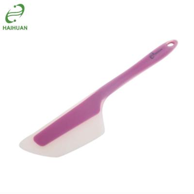 China Latest Product 100% Sustainable Food Grade Silicone Large Size Nylon Knife Kitchen Cooking Spatula for sale