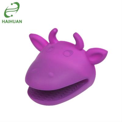 China Hot Sale Silicone Gloves Animal Shape Oven Mitts Pot Holder Gloves for sale