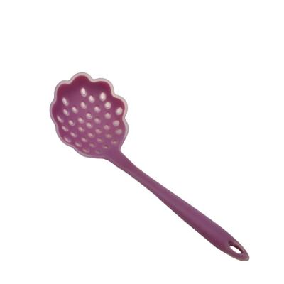 China 100% Food Grade Silicone & Factory New Design Silicone Nylon Kitchen Instrument Large Skimmer for sale