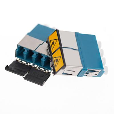 China Multi Mode FTTH FTTH / SC APC Single Mode With External Shutter Duplex Fiber Optic Adapter For Fiber Jumper Connector for sale