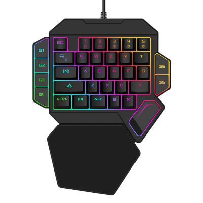 China Colorful Gaming Wireless Mechanical Keyboard LED USB Wired Russian Gaming Keyboard 26 Keys Anti-Ghosting White Card Care Sticker for sale