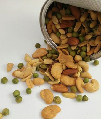 China Nutritious Assorted Flavor Roasted Mixed Nuts for sale