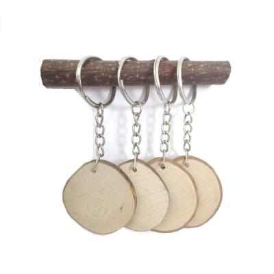 China Hot Selling Wooden Key Chain Promotional Natural Wooden Wooden Slice for sale