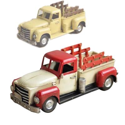 China Vintage Metal Truck Handmade Toy Christmas Metal Model Decorative Diecast Truck Model for sale