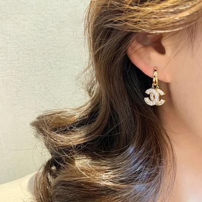 China cc 925 popular word high quality designer earring brands personalized fashionable earrings silver stud earrings for women for sale