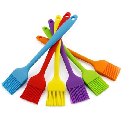 China Professional Hot Selling Easily Cleaned Kitchenware Set Silicone Oil BBQ Grill Brush for sale