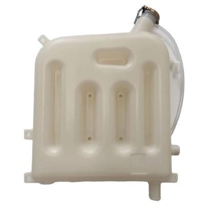 China For Pe6098 Hogs Plastic Water Tank Truck Expansion Auxiliary Water Tank Is Suitable For Hualing Back for sale