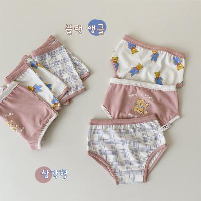 China XUFANG Hot Sale New Children's Cute Girls Underwear Breathable Pure Cotton Underwear Autumn Checked Cartoon Bear Underwear for sale