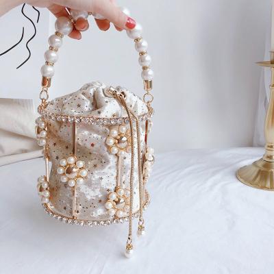 China 2021 High Quality Bag A Main Designer Handbags Famous Brands Luxury Purses and Purses Pearl Handbags For Women for sale