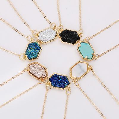 China Wholesale hot women's fashion alloy rhombus Diamond Pendant Necklaces luxury simple chain necklace fashion style clavicle for sale