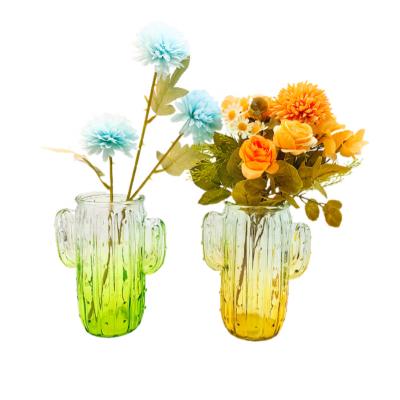 China Hot Selling Unique Clear Glass Vase Home Tabletop Cactus Shape Factory Design Supplier Factory Design Crystal Glass Decorative Flower Vase For Home Decor Table Top for sale