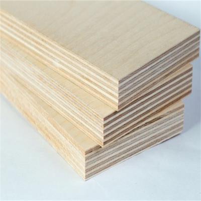 China Modern LVL Beam Pine LVL Plywood For Build In England for sale