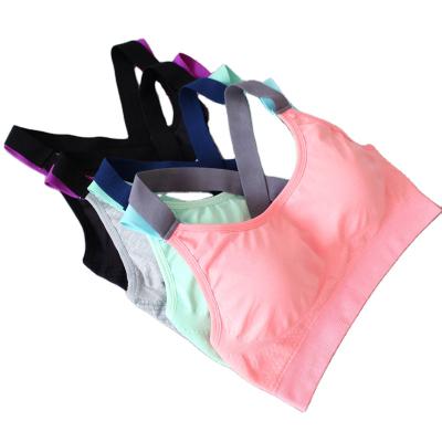 China Women 2021 New Yoga Breathable Seamless Wire Free Soft Comfortable Bra Sports Cross Back Breathable Plus Size Sports Bra for sale