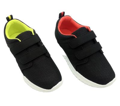 China 2022 New Fashion Custom Breathable Mesh Running Sports Shoes For Boys Flat Mesh Upper Sports Shoes for sale