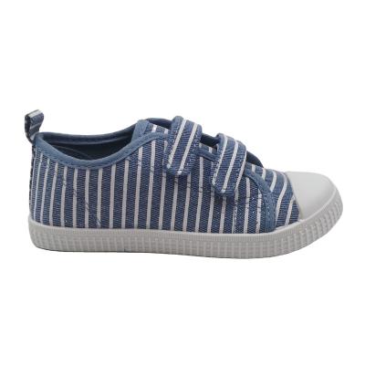 China Flat blue stripes printing kids canvas shoes school walking shoes fashion injection casual canvas shoes for girls for sale