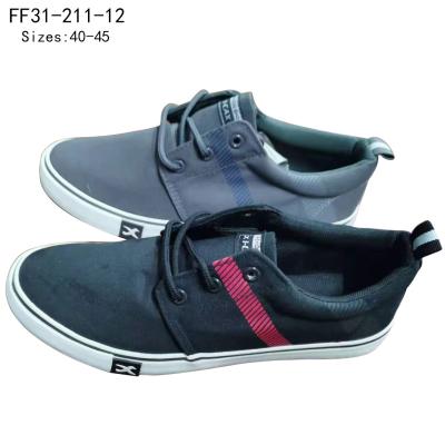 China Lightweight Men's Fashion Vulcanized Casual Canvas Shoes With Good Quality for sale