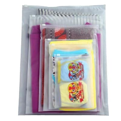 China Custom Recyclable Custom Biodegradable Reusable PE Slider Clear Storage Zipper Clothing Zipper Bag. for sale