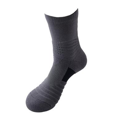 China OEM Athletic Cotton Sports Cycling Socks High Quality Terry Sport Sox Crew Man Logo Socks Custom Fashion Gym Workout Sock for sale