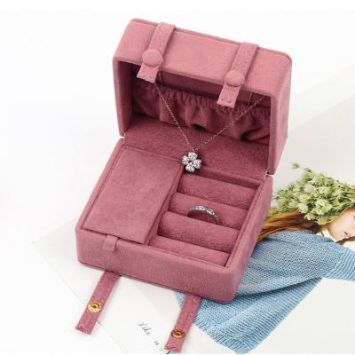 China Handmade Wholesales Luxury Jewelry Case Organizer Velvet Packaging Necklace Luxury Box for sale