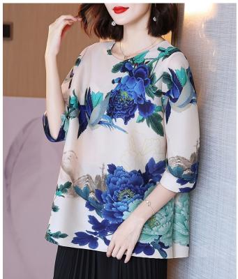 China Hot Selling Direct Wholesale QUICK DRY Pleated Loose Pleated Floral Print Tops High Quality Floral Printed T-shirt Women's Tops Large Size for sale