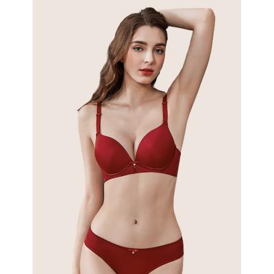 China Weiyesi 2021 Hot Selling Seamless Lift Up Double Cup High Quality Smooth Padded Underwire Seamless Cups Big Plus Size Bra for sale