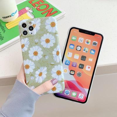 China small daisy anti-fall flower phone case simple anti-drop TPU soft shell for iphone XS 8p pro max 1112 for sale