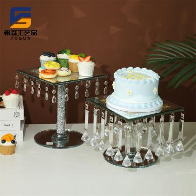 China Viable Crystal Wedding Cake Stand Party Dessert Display Tray Flower Stand Display Tray Low MOQ Customized Size Cake Display Dish for sale