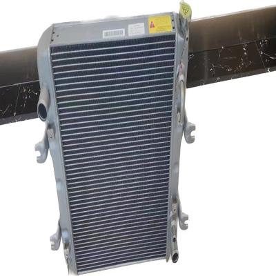 China Genuine parts High Performance Aluminum Radiators for Dismiss the Heat Generated from the Engine for sale