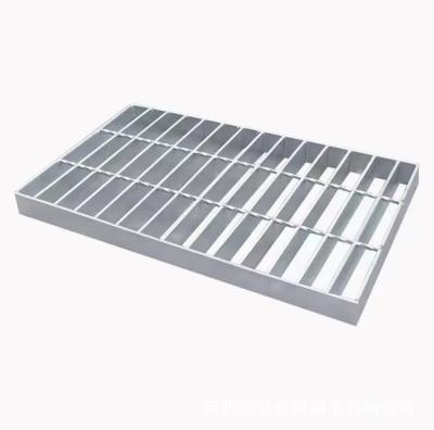 China Customized Hot Dip Galvanized Steel Grating Gutter Cover Plate for Mine Field for sale