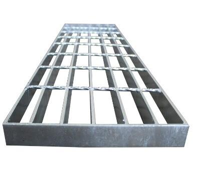 Κίνα 50 mm Cross Bar Pitch Metal Grating με ασημένιο φινίρισμα και αντι-διάβρωση προς πώληση