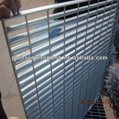 China Walkway And Floor Steel Hot Dip Galvanized Steel Grid Panel / Metal Grate Sidewalk Drain Grating for sale