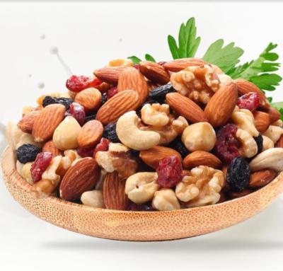 China Dried Mixed Dried Food Fruit And Nut Exported Standard With Good Wholesale Price for sale