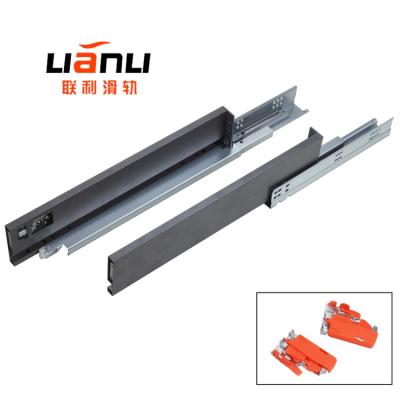 China Traditional Soft Closing Side Mounted Runners Full Extension Drawer Slides for sale