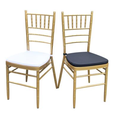 China modern wholesale chivari chairs tiffany weddings with pads cushion for sale