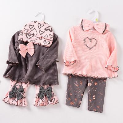 China Cute Comfotable 30 Days Office Babies Clothes 100% Cotton Baby Romper Outfits Long Sleeve Kid Hair Band 3PCS Baby Clothes Set for sale