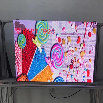 China Indoor advertising HD 4k 2k p1.923 full color indoor led tv led video wall for sale