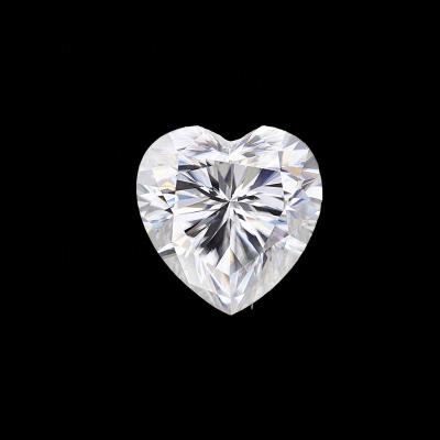 China Color Play Or Fire Def Hot Sale 6.5*6.5Mm Polished Synthetic Gemstone Heart Cut Moissanite for sale