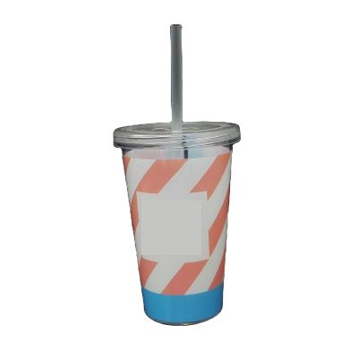 China 18oz Tumbler Cups Single Wall Plastic Tumbler Cup With Straw TD9.2*BD6.5*H15cm (No Lid) for sale