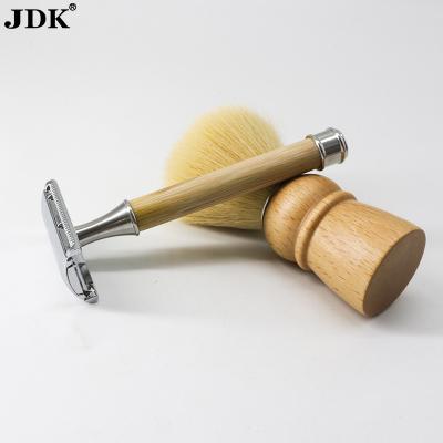 China Single Blade Classic Shaving Double Edge Blade Safety Razor Dark Bamboo Bamboo Razor With Replacement Blades And Adjustable Head Custom Logo for sale