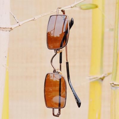 China Square Fashion Sunglasses Metal Shades Small Shape Sunglasses Newest 2022 Retro Tide Wholesale Light Sunglasses For Men for sale