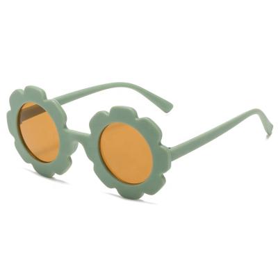 China Latest Kids Sunglasses Kids Flower Children Sunglasses Sand Green Round Frame Boys And Girls Cute Custom Retro Kids Sunglasses for sale