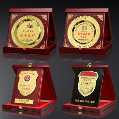 China China High Quality Custom Medal Blank Commemorative Award Inlaid Gold and Silver Award Bracket Business Wooden Plaque With Box for sale