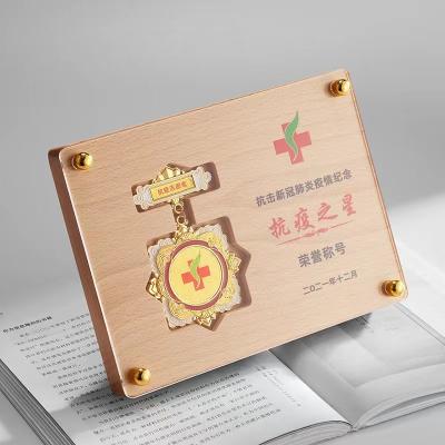 China Europe 2022 New Design Wooden Star Trophy Custom Awards Trophies With Star Wholesale for sale