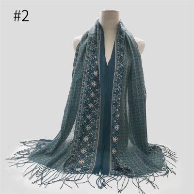 China 2019 fashion malaysia scarf women islamic hijab women fashion tassel hijab scarf for sale