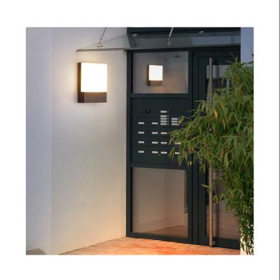 China 8-15M2 New Products 2020 Innovative Outdoor Wall Mount Lights Modern Outdoor Wall Light Led IP65 for sale