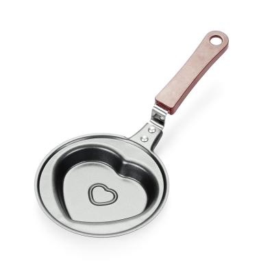 China Large Viable Carbon Steel Flat Chefs Frying Pan Mini Triple Non Stick Crepe Pan Fried Egg Fry Pan for sale