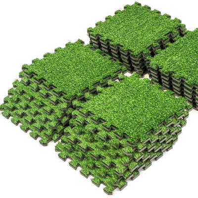 China Indoor and Outdoor Non-slip Waterproof Natural Artificial Grass Mats Carpet Turf Tiles Sports Equipments for sale