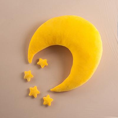 China Anti-bacteria High Quality Baby Photography Assistant Prop Moon Pillow for sale