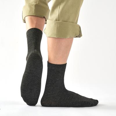 China QUICK DRY Mens Cotton Wicking Stockings Springs/Summer Business Casual Socks Sports Socks 1bags 5pcs for sale